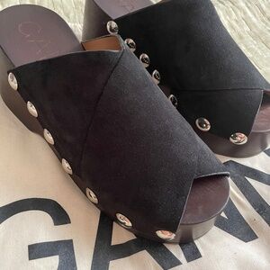 GANNI, Women's Retro Mule Slip On Wedge Sandals - Black Suede. Size: 12 (US)